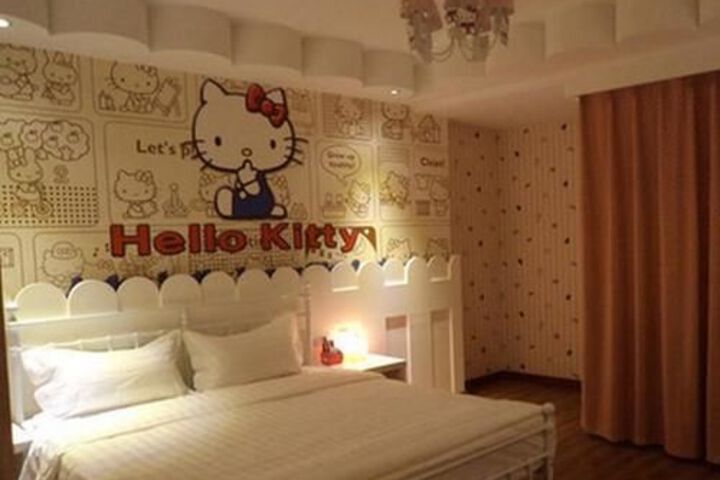 Room 4 of 29