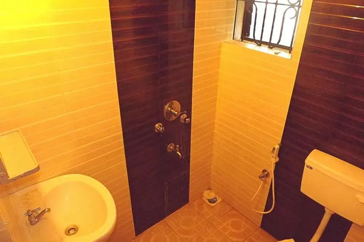 Room 7 of 15