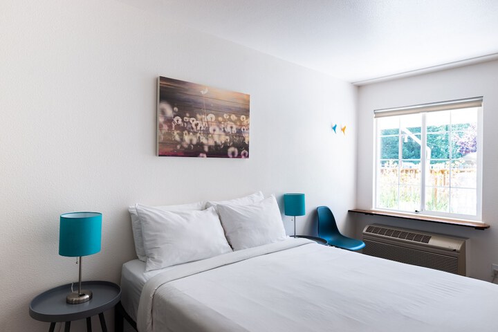 Room 3 of 57