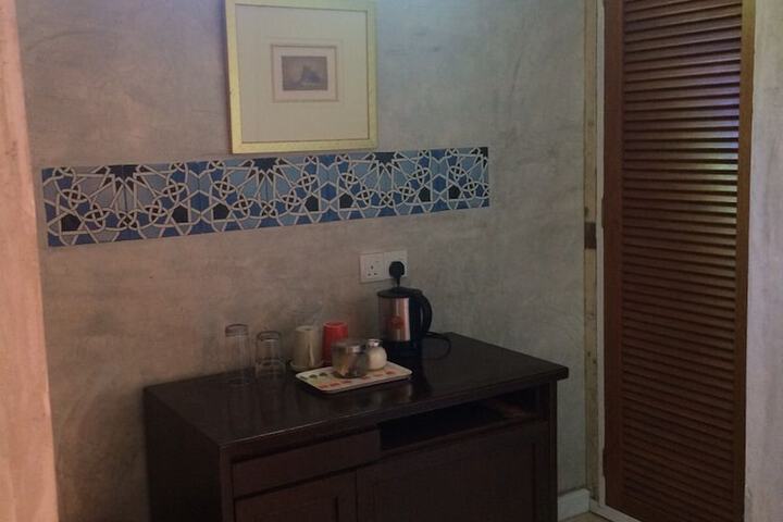 Room 7 of 62