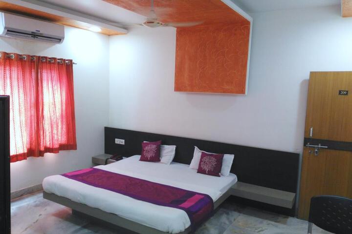Hotel Ram Residency