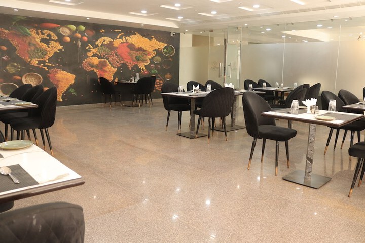 Dining 14 of 22