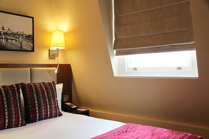Room 35 of 75