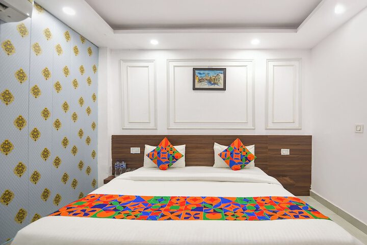 Room 21 of 31