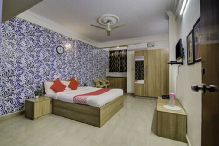 Room 28 of 41