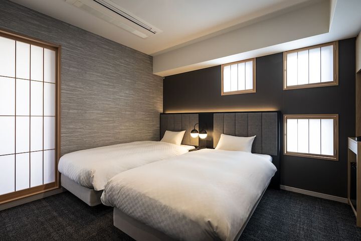 Room 31 of 60