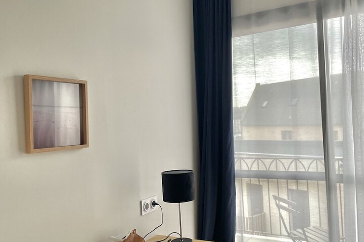 Room 22 of 83