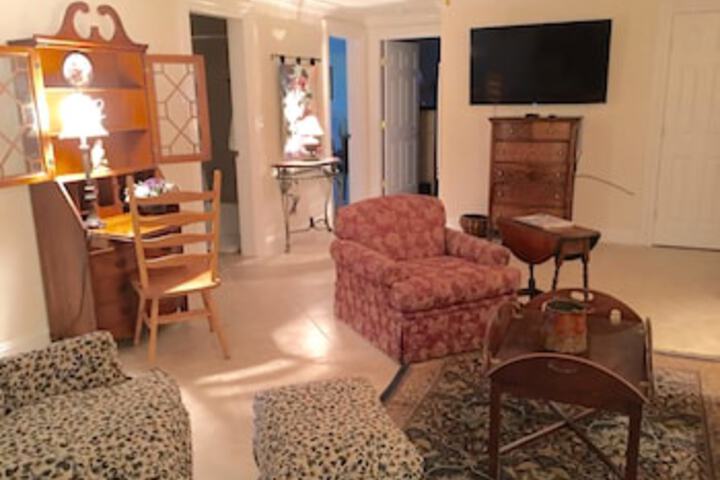 Room 25 of 59