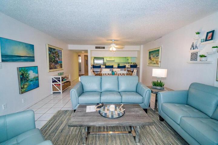 Photo of Sand Dollar 1-306