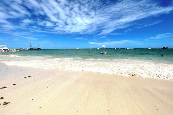 Beach 262 of 267