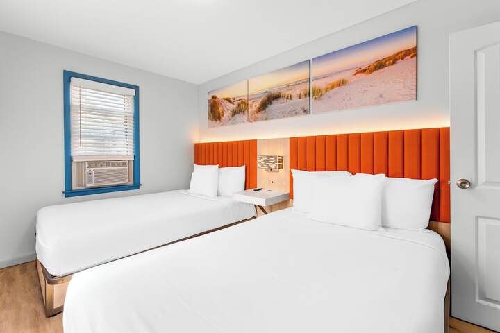 Room 7 of 30