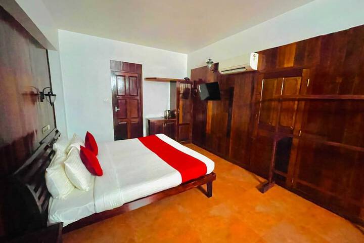Room 5 of 27