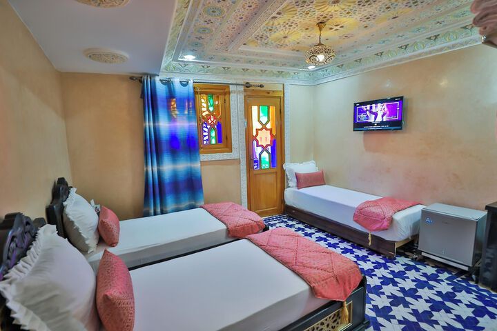 Room 5 of 20