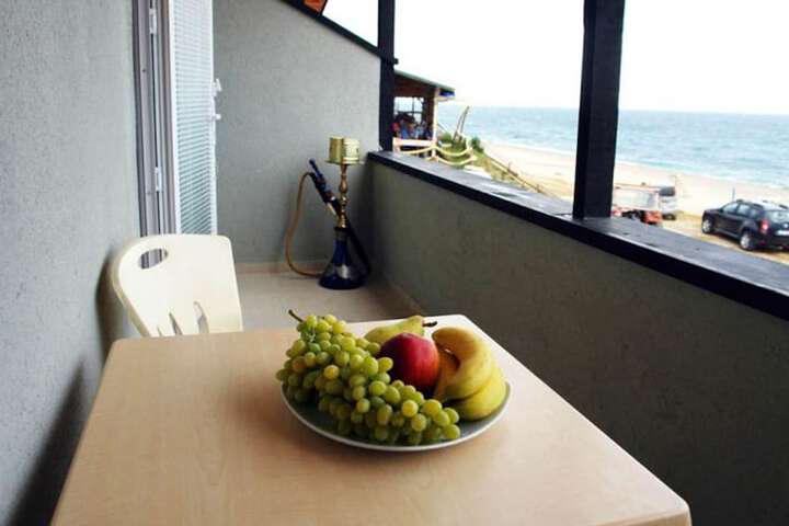 Terrace/Patio 5 of 16