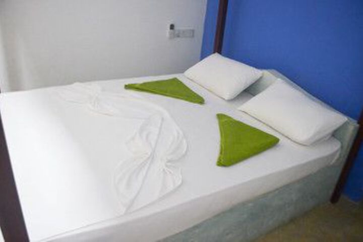 Room 17 of 29
