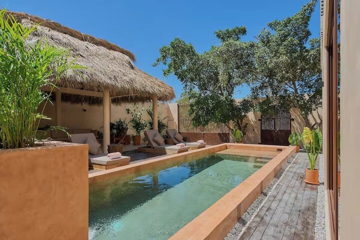 Pool 18 of 23