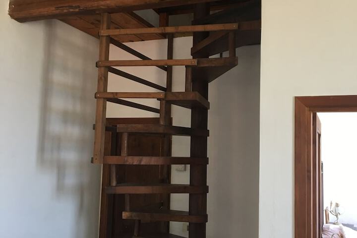 Room 19 of 206