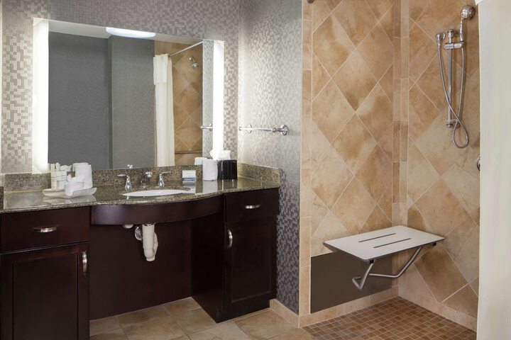 Bathroom shower