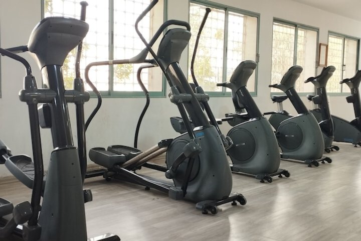 Health and Fitness 21 of 33