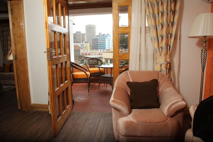 Room 64 of 124