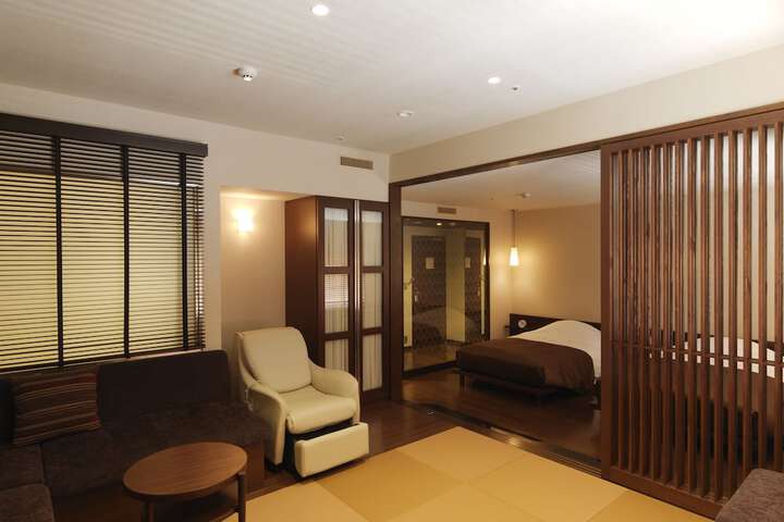 Room 20 of 98