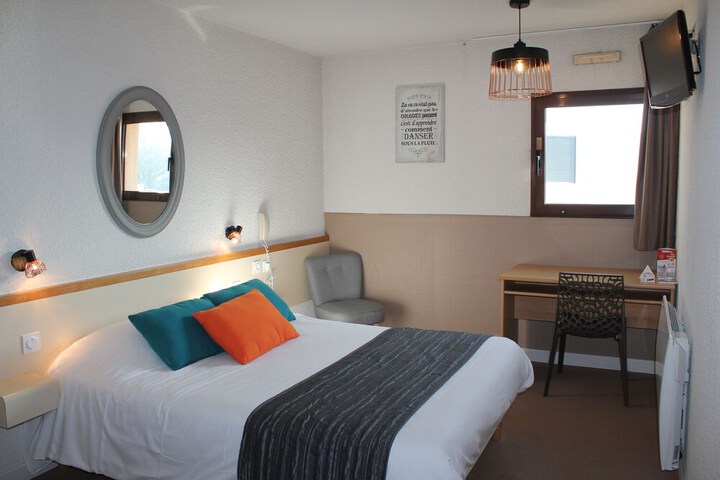 Room 22 of 41