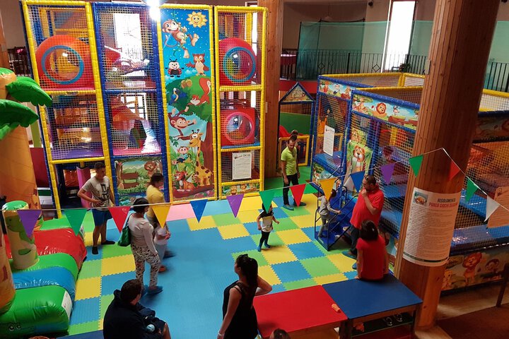 Childrens Activities 15 of 28