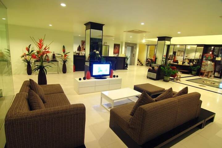 Hotel Lobby