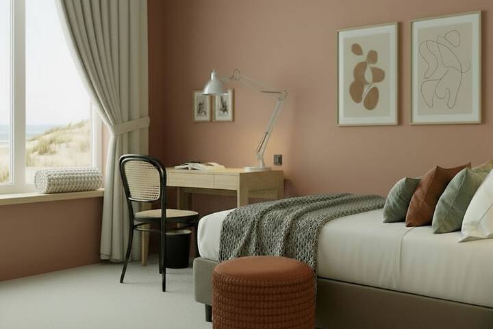 Room 3 of 18