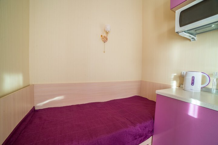 Room 5 of 62