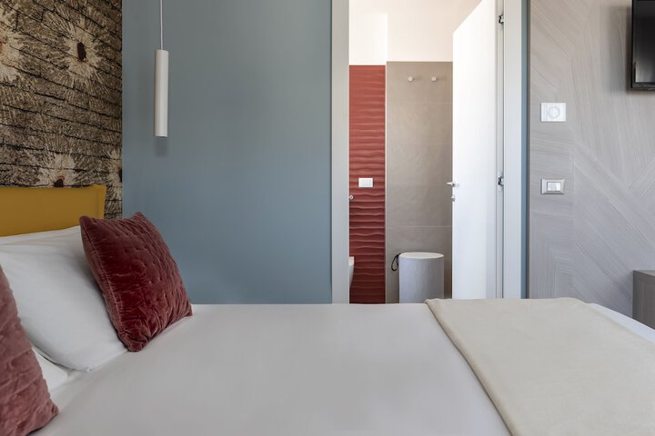 Room 36 of 125