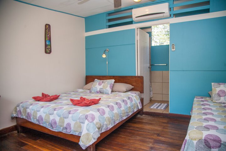 Room 6 of 67