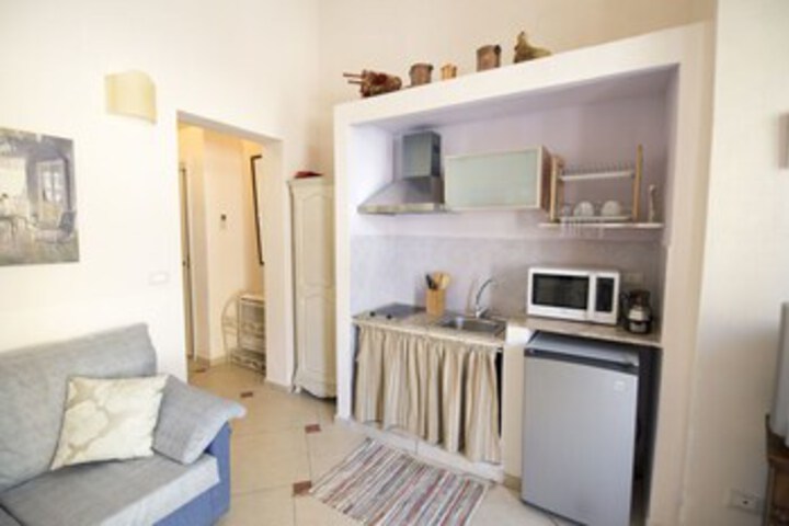 Room 33 of 61