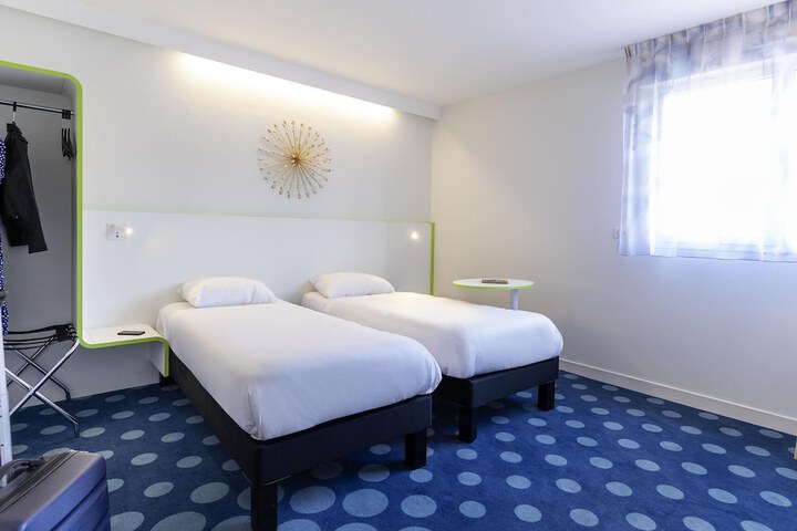 Room 17 of 55
