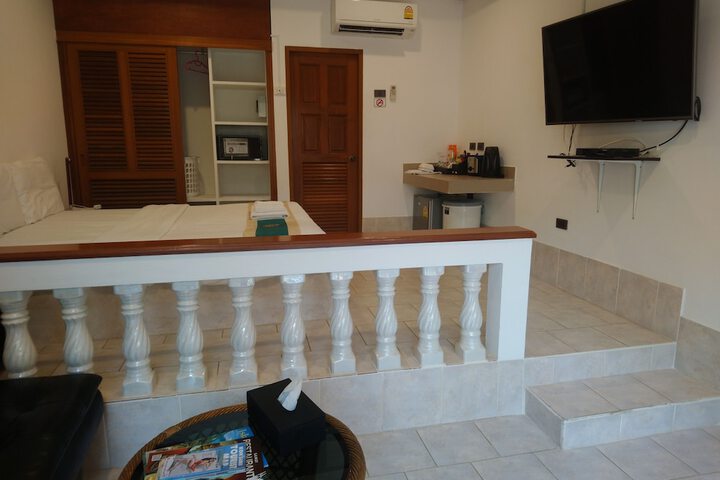 Room 10 of 59