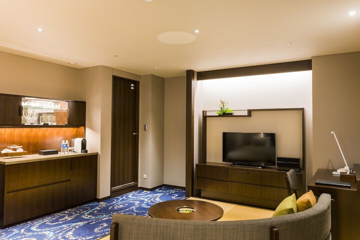 Room 26 of 76