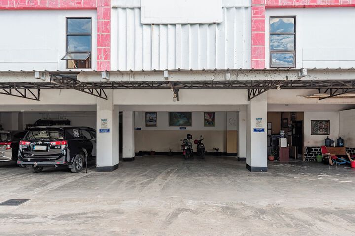 Hotel O Ilir Barar I Near Rumah Sakit Islam Siti Khadijah Formerly Maleo Hotel