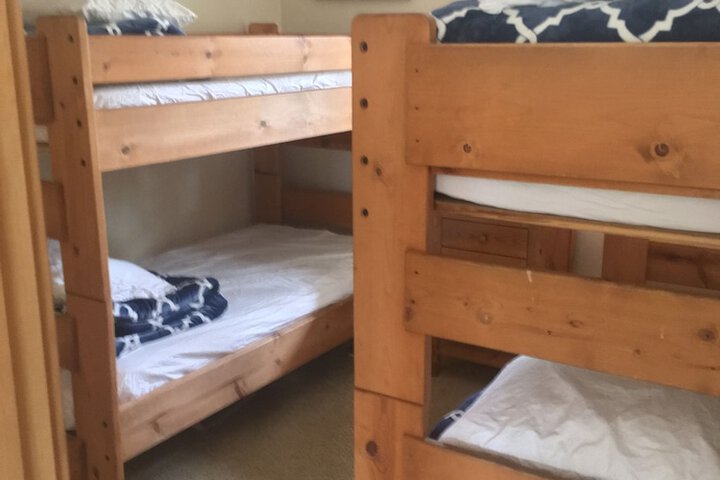 Room 5 of 25