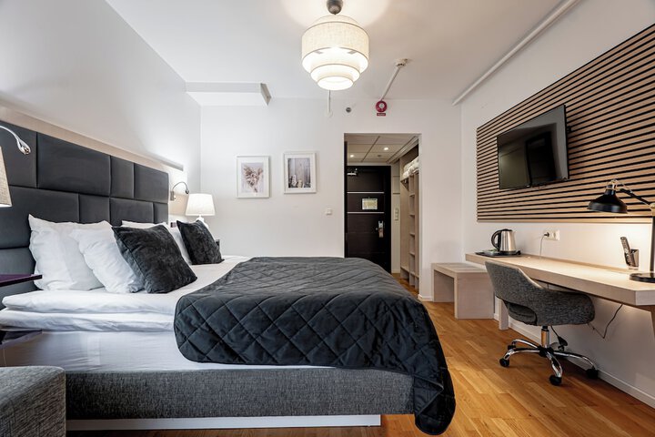 Room 22 of 85