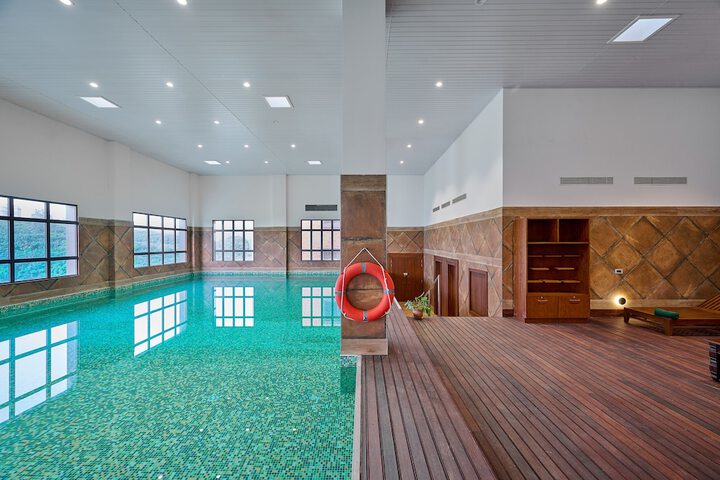 Pool 16 of 39