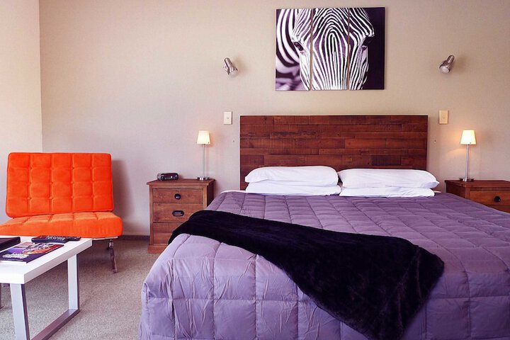 Room 4 of 42