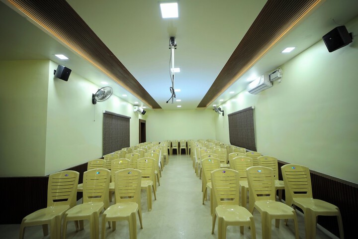 Ballroom/Hall 47 of 53