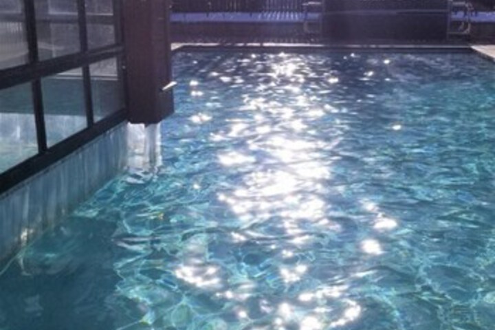 Pool 72 of 129
