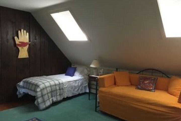 Room 14 of 33