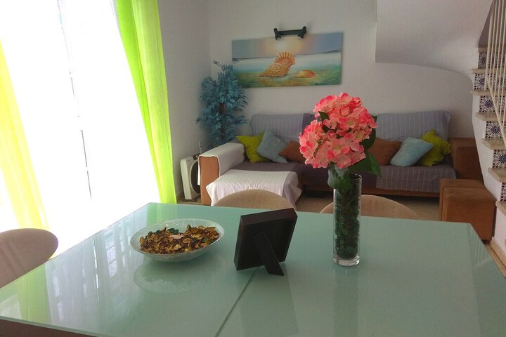 Room 19 of 33