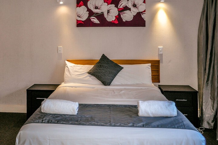 Room 21 of 74