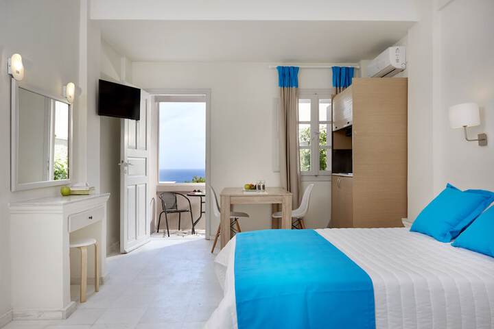 Room 18 of 44