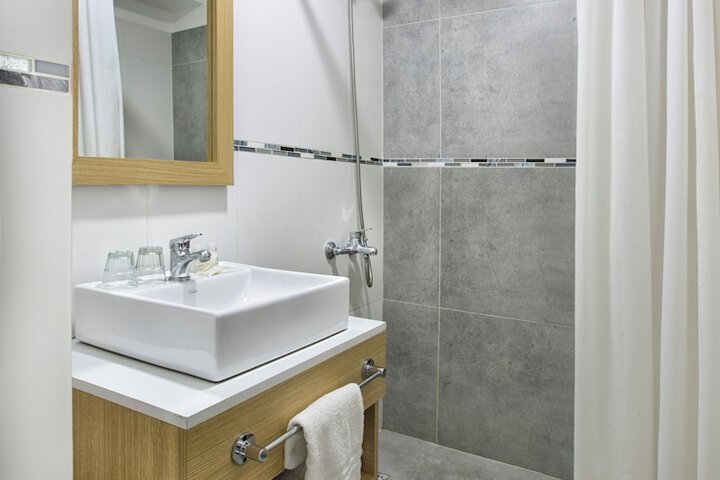Bath Photo