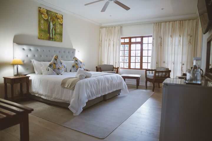 Room 4 of 71