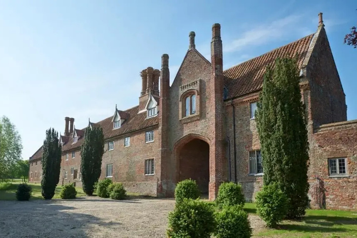 Luxury Tudor Hall Gardens Located on Breath-taking Norfolk Estate